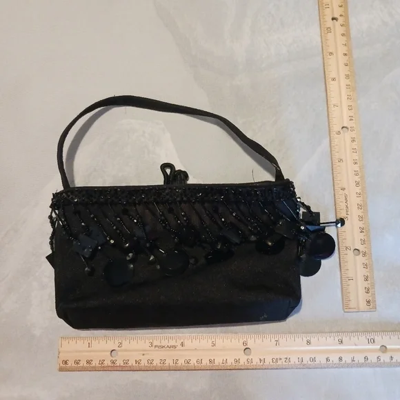 Black Beaded Evening  Bag - Picture 3 of 4